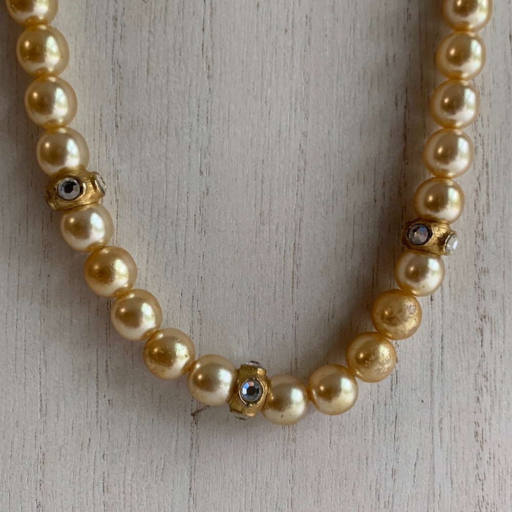 Faux Pearl & Rhinestone Beaded Necklace